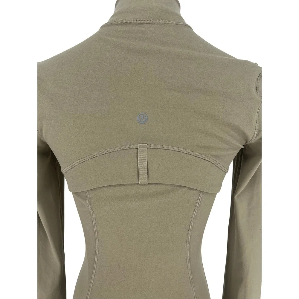 Lululemon Define Jacket Nulu Fog Green Size 2 Slim Fit Thumbholes